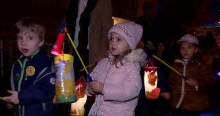 Străzile din Timişoara au fost luminate de zeci de lampioane colorate, de Sfântul Martin