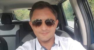 Directorul unui serviciu de ambulanţă, acuzat că-şi spiona fosta iubită cu ajutorul colegilor