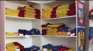 Fabricile de steaguri lucrează intens pentru Ziua României (Video)