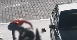 Un poliţist din Argeş a devenit erou, după ce a salvat un om de la moarte, într-o benzinărie