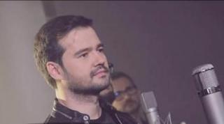 Avertisment ANPC, după ce o bucată de plastic i-a produs hemoragie artistului Laurenţiu Duţă