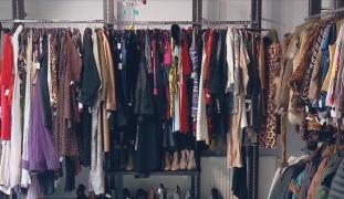 Consignațiile revin la modă și atrag clienții tineri