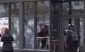 Vestele galbene readuc haosul la Paris, la un an de la declanşarea protestelor