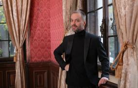 Emanuel Mirea, fostul solist al trupei Stigma, revine în forță cu o melodie nouă - "Să facem viața mai rotundă"