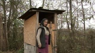Ziua Mondială a Toaletei: jumătate din românii de la sate au toaleta în curte