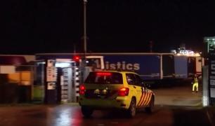 Șofer român, prins în Olanda cu 25 de imigranţi în camionul frigorific