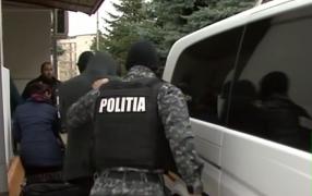 Un bărbat din Gorj şi-a atacat soţia însărcinată în opt luni cu un levier şi un cuţit