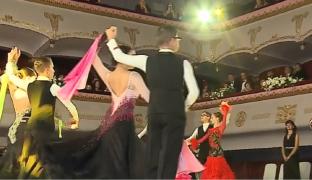 Bal vienez la Palatul Culturii din Târgu Mureş