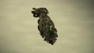 Cel mai mare diamant verde, adus la o expoziție de bijuterii ale caselor regale