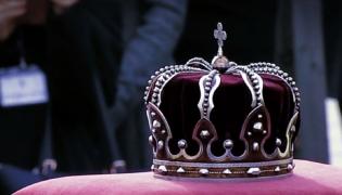 Regele Mihai, ultimul suveran al României, comemorat la Curtea de Argeş