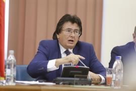 Primarul Timişoarei, acuzat de discriminare după ce a interzis manelele