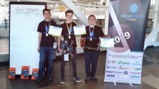 Cea mai puternică echipă de robotică a României face performanță pe banii din buzunar