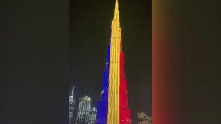 Turnul Burj Khalifa din Dubai, în culorile tricolorului, de Ziua României (Video)