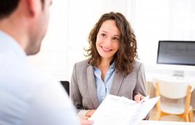 Peste jumătate dintre angajatorii români vor să crească numărul angajaților în 2020 (studiu)