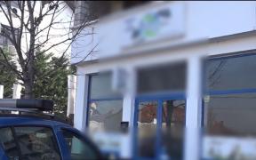 Zeci de persoane din Drobeta-Turnu Severin, păcălite de patroana unei agenții de turism