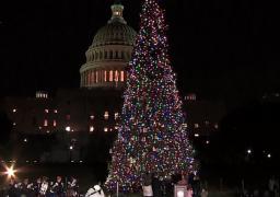 Spiritul Crăciunului cucerește mapamondul. În întreaga lume au fost aprinse luminițe