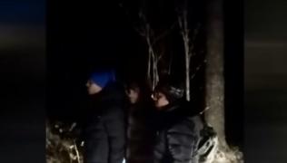 Un rus a păcălit un grup de imigranți cu o graniță falsă