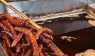 Sute de kilograme de carne distruse, după dezastrul descoperit la târgul de Crăciun din Constanţa