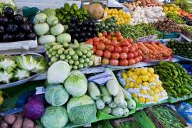 Preţul alimentelor creşte înainte de sărbători, din cauza inflaţiei