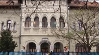 Anchete la Constanţa, după ce un copil a fost aproape să fie strivit de un dulap la o grădiniţă