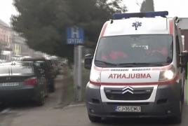 Gest extrem la o şcoală din Cluj. O elevă de clasa a-V-a s-a aruncat pe geam de la etajul unu