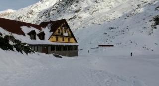 Hotelul de gheaţă de la Bâlea Lac nu va găzdui petreceri de Sărbători