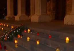 Timişorenii au aprins candele în memoria victimelor Revoluţiei