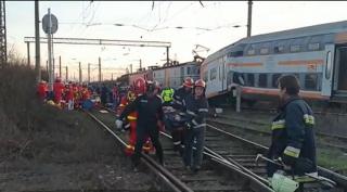 Accidentul feroviar din Ploieşti, soldat cu 12 răniţi, produs din cauza lipsei de experienţă