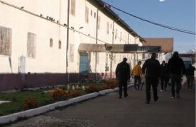 Condamnaţii încă pot profita de recursul compensatoriu, abrogarea nefiind retroactivă