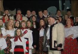 Sărbătoarea Crăciunului, ţinută cu colinde în Maramureş