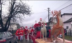 Moş Crăciun, vizită specială într-o comună din Bistriţa-Năsăud