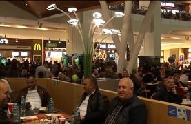 Crăciunul la mall, tradiţie în marile oraşe din România