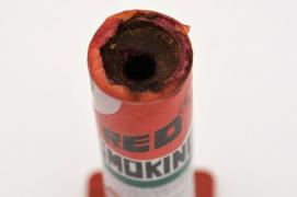 Un bărbat din Iaşi şi-a aprins o petardă în gură şi a murit