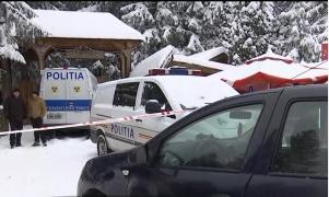 Cu 100.000 de lei şi 1.000 de euro au fugit hoţii care au aruncat în aer un bancomat din Poiana Braşov