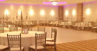 Idei pentru petrecerea de Revelion: de la clasica sufragerie, la palate exclusiviste