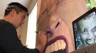 Un tânăr care și-a revenit dintr-un accident grav s-a trezit peste noapte pictor