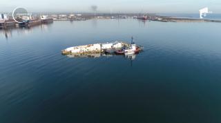 Recuperarea navei răsturnate cu peste 14 mii de oi în Portul Midia, amânată