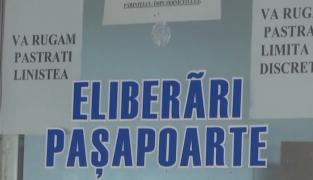 Cozi la paşapoarte pentru românii care lucrează în străinătate