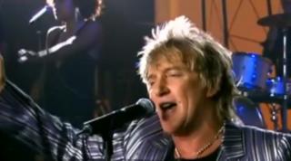 Rod Stewart a lovit cu pumnul un membru al pazei de la un hotel