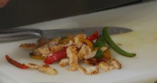 Cum pregătim un prânz sănătos pentru copii. Sfaturi şi reţete