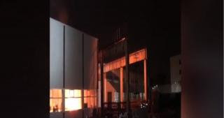 Fabrică din Bucureşti, la un pas să explodeze după un incendiu (Video)