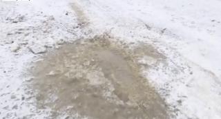 Zeci de copii dintr-o localitate ieşeană au rămas fără transport pentru şcoală