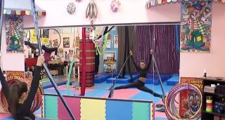 Acrobaţiile aeriene, o nouă metodă de relaxare