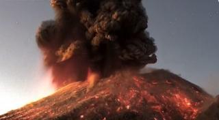 Imagini spectaculoase în Mexic, unde cel mai activ vulcan a erupt din nou