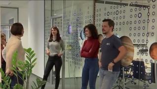 Românii au pretenţii tot mai mari în privinţa locului de muncă