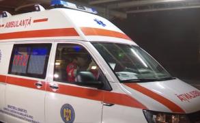 Elevii unui liceu din Arad au ajuns la spital cu simptome de intoxicare