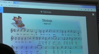 Tablete in loc de manuale, la un liceu din judeţul Constanţa