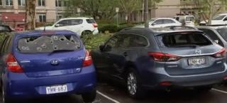 Grindina a făcut prăpăd în Canberra, deja puternic afectat de incendiile de vegetaţie (Video)