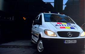 Turiști străini jefuiți de patru falşi poliţişti, în Centrul Vechi al Capitalei