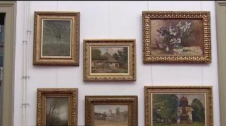 Povestea tulburătoare a româncei care a murit cu datorii la întreţinere şi o comoară ascunsă în apartament